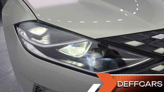 Hyundai GRANDEUR 2.5 Calligraphy купить на сайте DeffCars