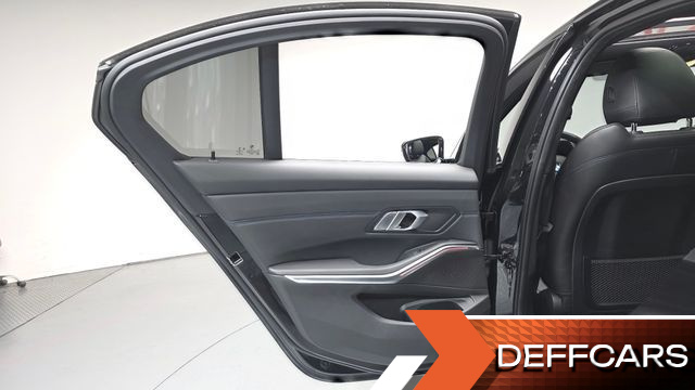 BMW 3-SERIES 320i M Sport купить на сайте DeffCars