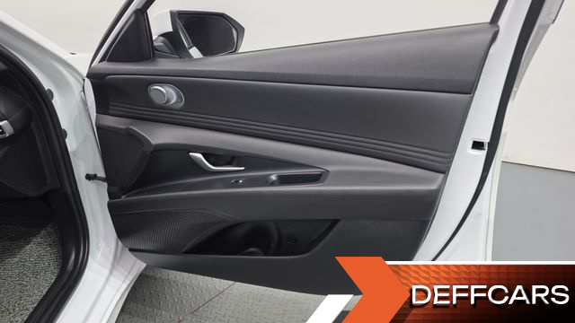 Hyundai AVANTE 1.6 LPi Smart купить на сайте DeffCars
