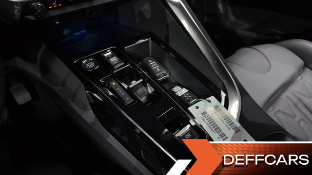 Peugeot 5008 1.2 Pure Tech Allure купить на сайте DeffCars