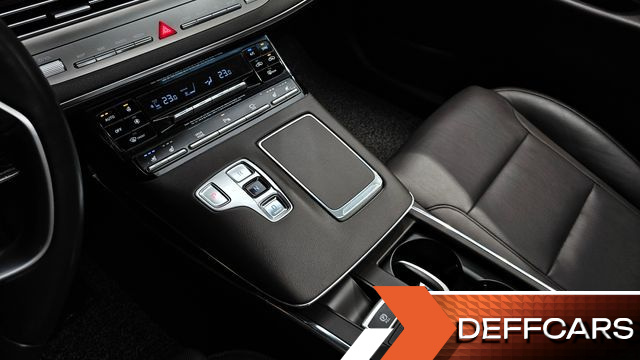 Hyundai GRANDEUR 3.0 LPi Premium Choice купить на сайте DeffCars