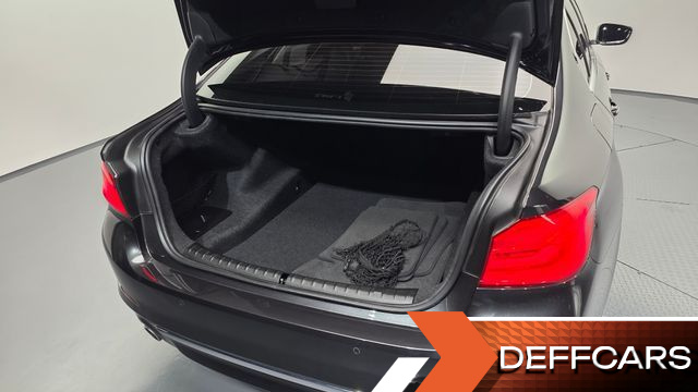 BMW 5-SERIES 530i xDrive Luxury Plus купить на сайте DeffCars