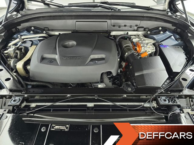 Volvo XC60 T8 Inscription купить на сайте DeffCars
