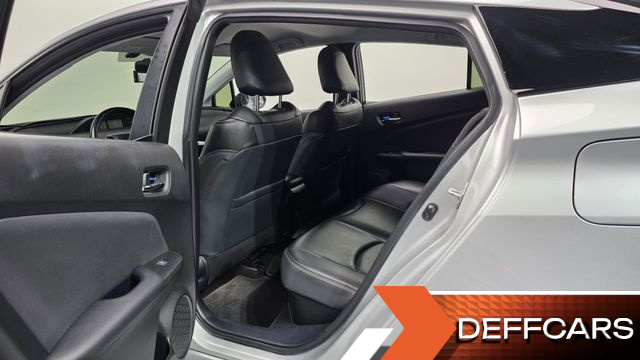 Toyota PRIUS 1.8 E купить на сайте DeffCars