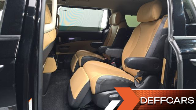 Kia CARNIVAL 7-Seater Signature купить на сайте DeffCars