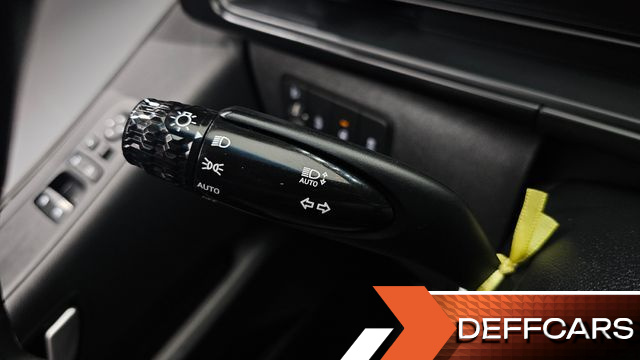 Hyundai STARIA Cargo 5-Seater Modern купить на сайте DeffCars