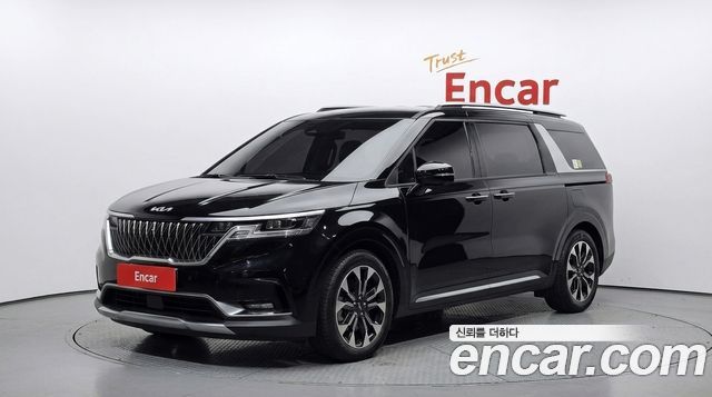 Kia CARNIVAL 9-Seater Signature купить на сайте DeffCars