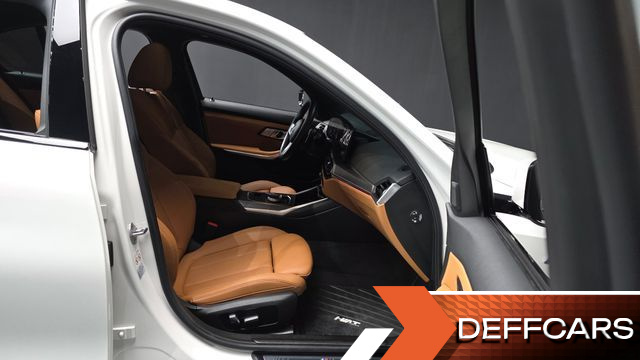 BMW 3-SERIES 320i M Sport купить на сайте DeffCars
