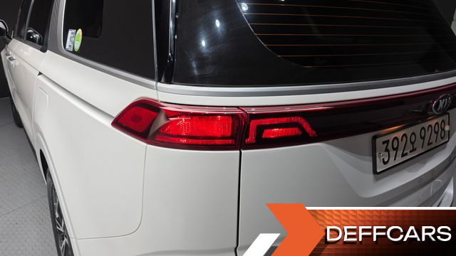 Kia CARNIVAL 9-Seater Prestige купить на сайте DeffCars
