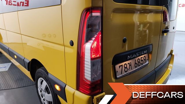Renault-KoreaSamsung MASTER School Bus 15-Seater купить на сайте DeffCars