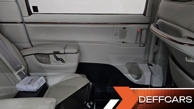 Lexus LM 500h Executive купить на сайте DeffCars