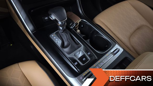 Kia CARNIVAL 9-Seater Prestige купить на сайте DeffCars