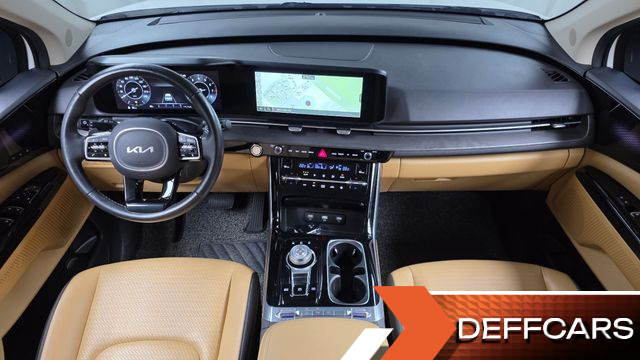 Kia CARNIVAL Gasoline 9-Seater Signature купить на сайте DeffCars