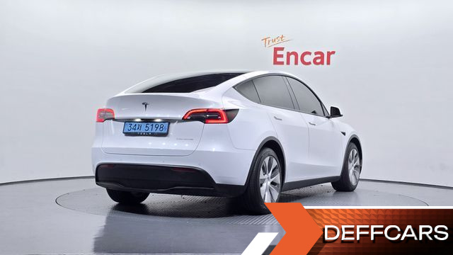 Tesla MODEL Y Long Range AWD купить на сайте DeffCars
