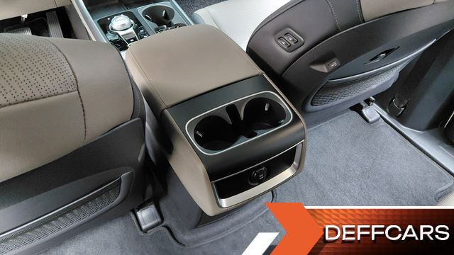 Kia CARNIVAL Gasoline 9-Seater Noblesse купить на сайте DeffCars
