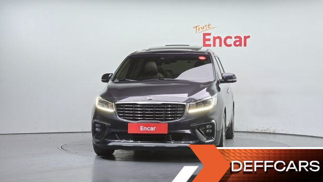 Kia CARNIVAL 9-Seater Noblesse Special купить на сайте DeffCars