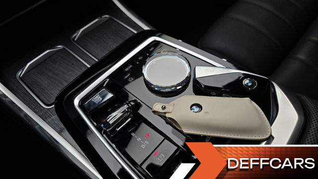 BMW 7-SERIES 740i sDrive M Sport купить на сайте DeffCars