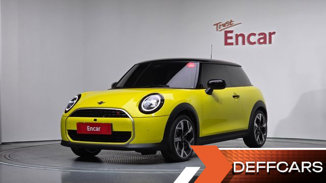 Mini COOPER Favoured купить на сайте DeffCars