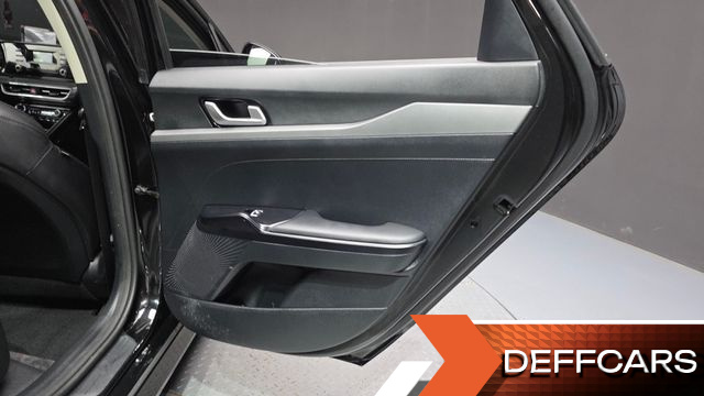 Kia K5 2.0 Trendy купить на сайте DeffCars