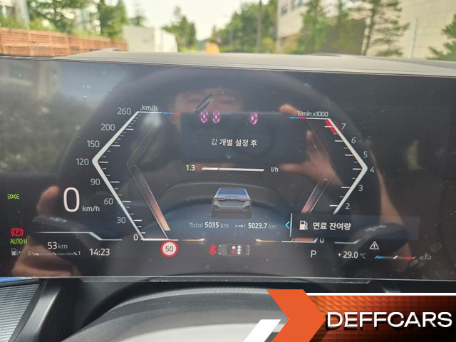 BMW 5-SERIES 520i M Sport купить на сайте DeffCars