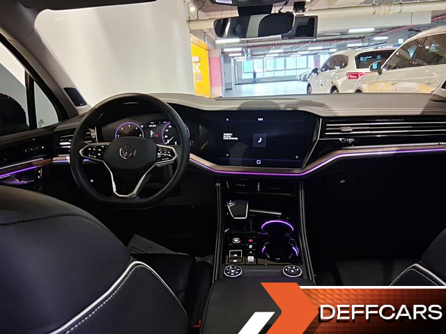 Volkswagen TOUAREG 3.0 TDI Prestige купить на сайте DeffCars