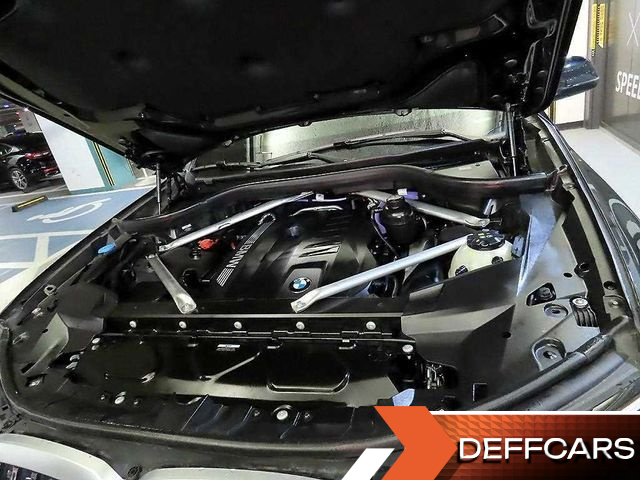 BMW X7 xDrive 40i M Sport 6STR купить на сайте DeffCars