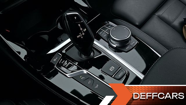 BMW X4 xDrive20i M Sports X Onlile Exclusive Edition купить на сайте DeffCars