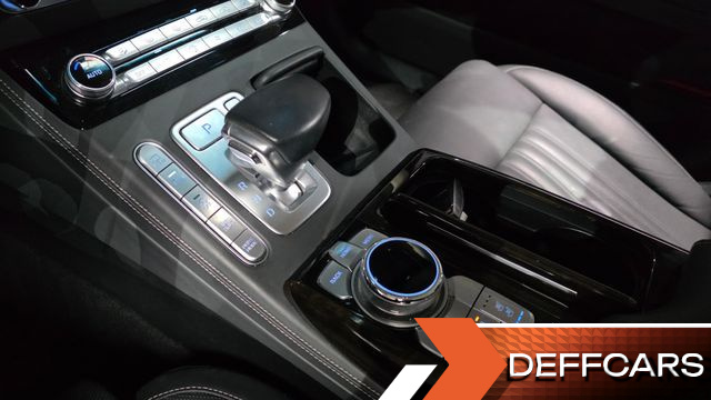 Genesis G90 3.8 Luxury купить на сайте DeffCars