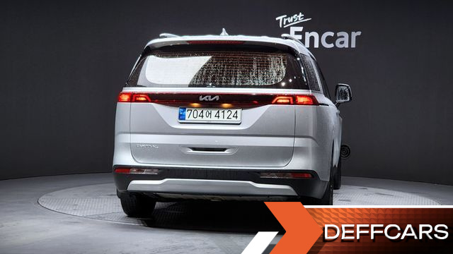 Kia CARNIVAL Gasoline 11-Seater Prestige купить на сайте DeffCars