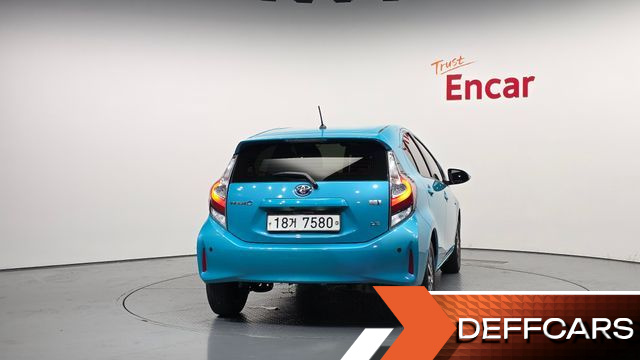 Toyota PRIUS 1.5 купить на сайте DeffCars