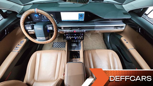 Hyundai GRANDEUR 2,5 Gasoline 2WD Premium купить на сайте DeffCars