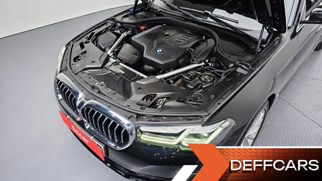 BMW 5-SERIES 520i Luxury купить на сайте DeffCars