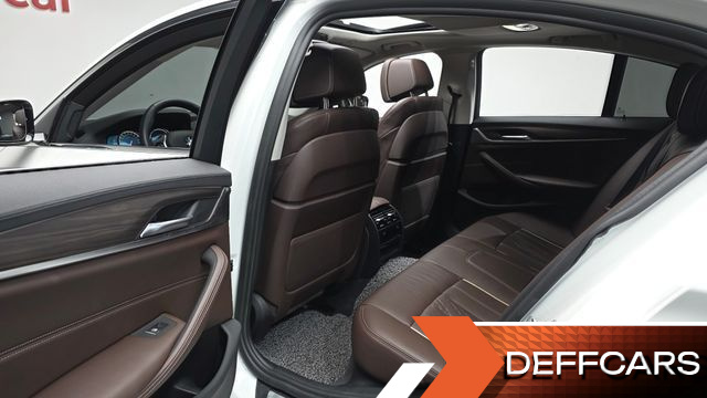 BMW 5-SERIES 530i xDrive Luxury Plus купить на сайте DeffCars