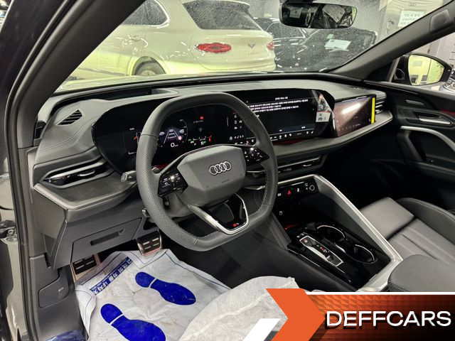 Audi Q5 40 TDI Quattro S Line Black Edition купить на сайте DeffCars