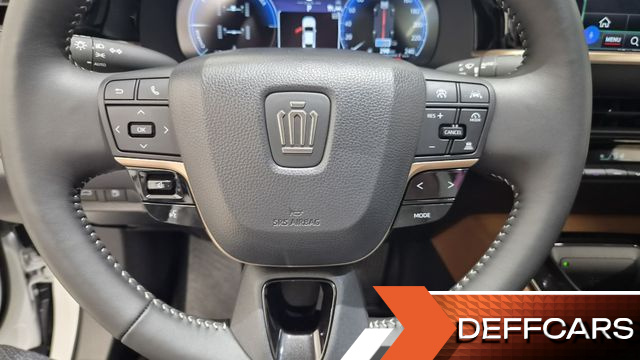 Toyota CROWN 2.5 4WD Hybrid купить на сайте DeffCars