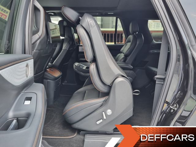 Lincoln NAVIGATOR 3.5L Black Label купить на сайте DeffCars