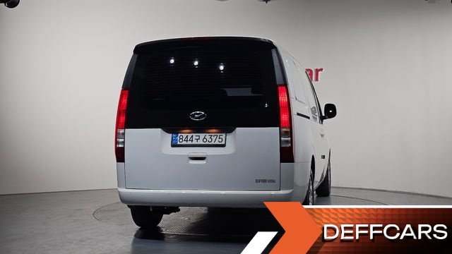 Hyundai STARIA Cargo 3-Seater Modern купить на сайте DeffCars