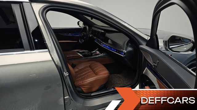 BMW 7-SERIES 740i xDrive M Sport купить на сайте DeffCars