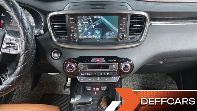 Kia SORENTO Diesel 2.2 2WD Master Special купить на сайте DeffCars