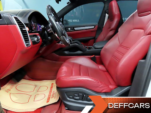 Porsche CAYENNE 3.0 PLATINUM EDITION купить на сайте DeffCars