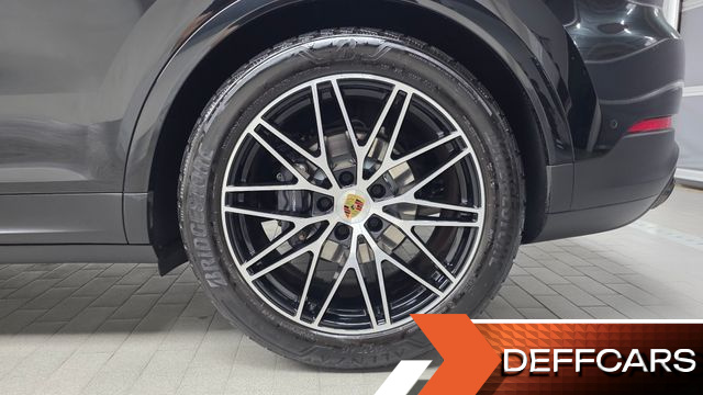 Porsche CAYENNE 3.0 купить на сайте DeffCars
