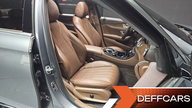 Mercedes E-CLASS E300 4MATIC Exclusive купить на сайте DeffCars