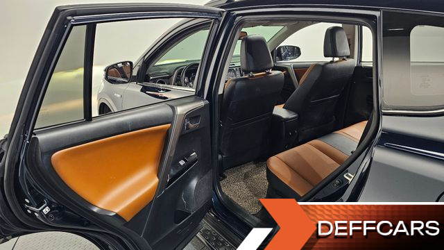Toyota RAV4 2.5 4WD Hybrid 4th купить на сайте DeffCars