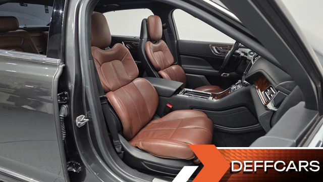 Lincoln CONTINENTAL 3.0 AWD купить на сайте DeffCars