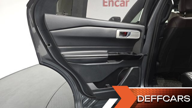 Ford EXPLORER 3.0 Platinum 4WD купить на сайте DeffCars