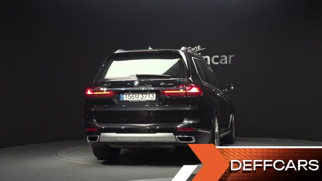 BMW X7 xDrive 40i Design Pure Excellence 6-Seater купить на сайте DeffCars