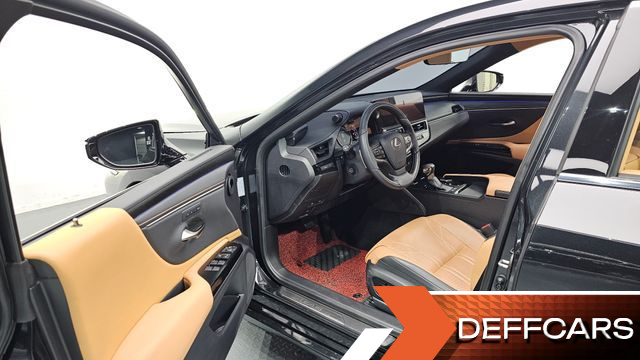 Lexus ES Luxury Plus купить на сайте DeffCars