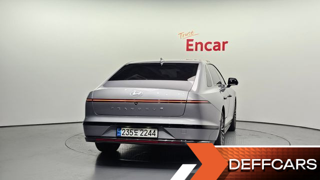 Hyundai GRANDEUR Calligraphy купить на сайте DeffCars