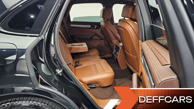 Porsche CAYENNE 3.0 PLATINUM EDITION купить на сайте DeffCars