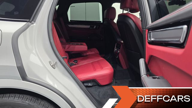 Porsche CAYENNE 3.0 PLATINUM EDITION купить на сайте DeffCars